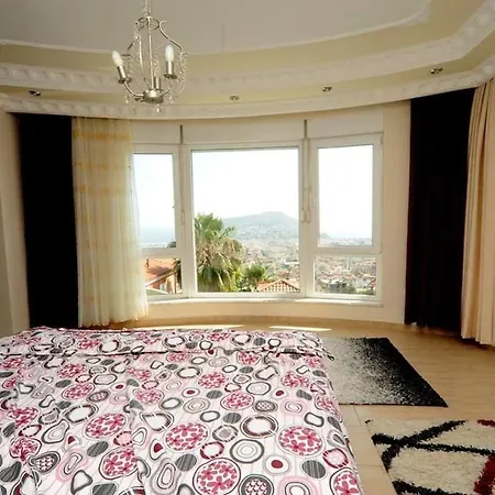 Breath Taking View Super Luxury Helena 32